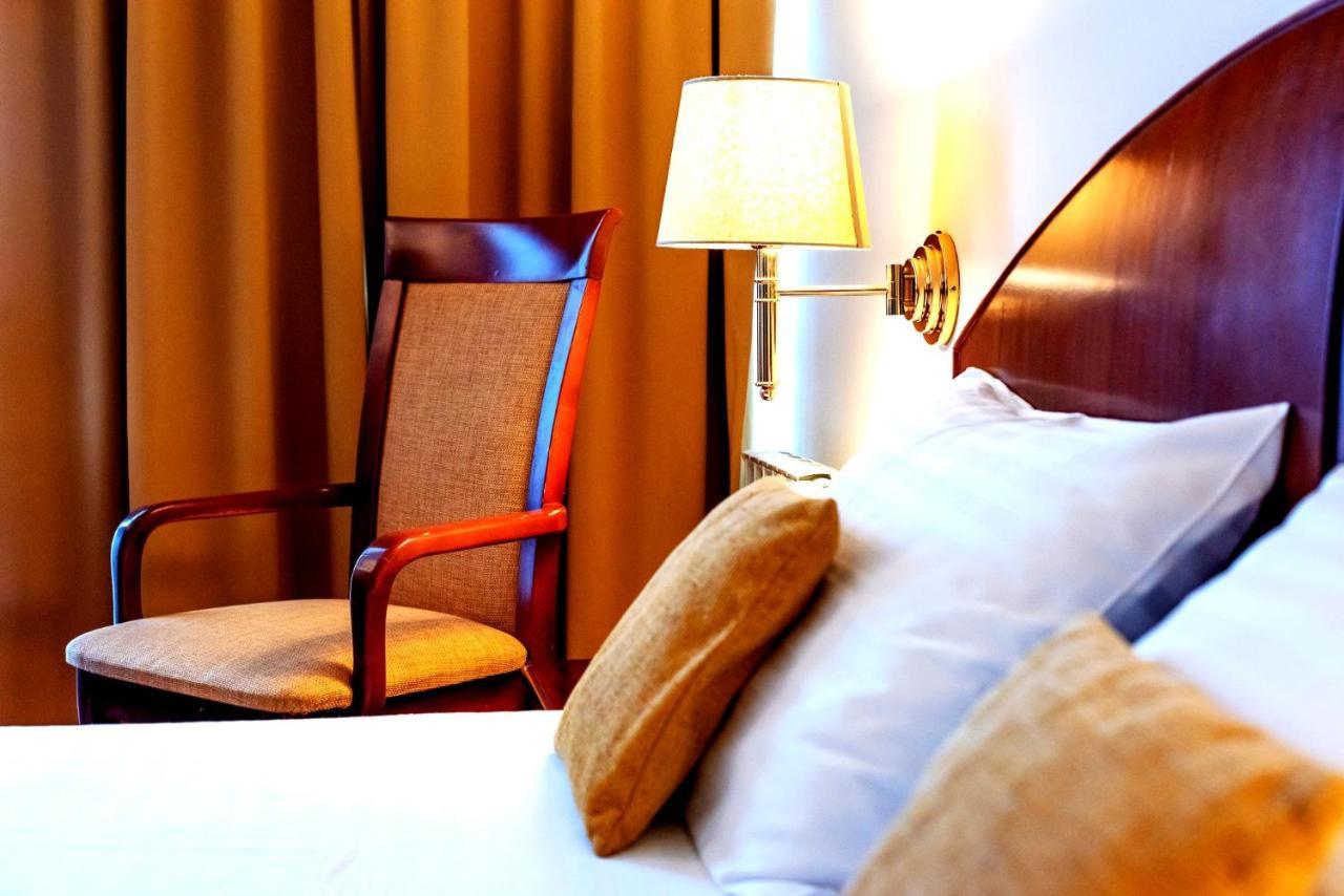 Minerva 4* Bucharest